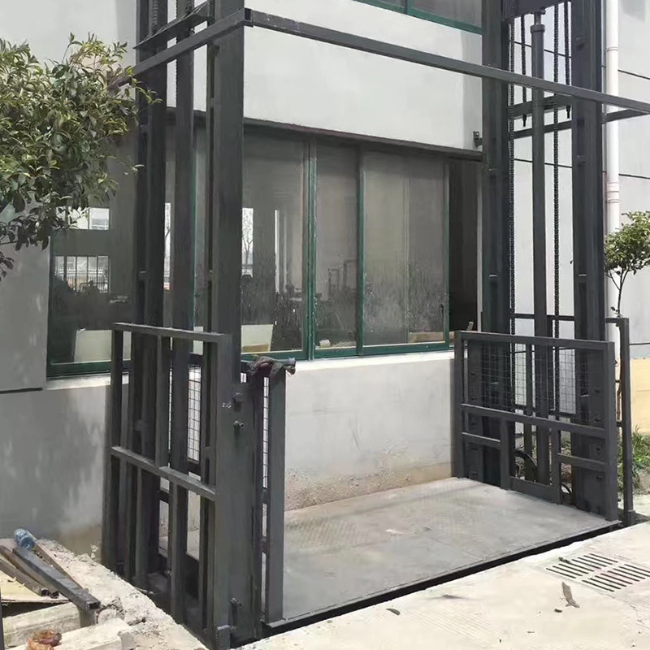 和龙5吨室外升降货梯